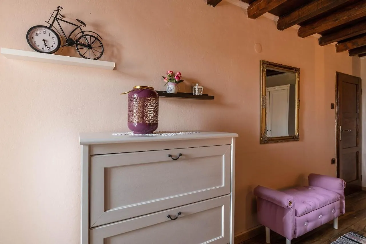 Rustic Istrian House Varesco Krnica